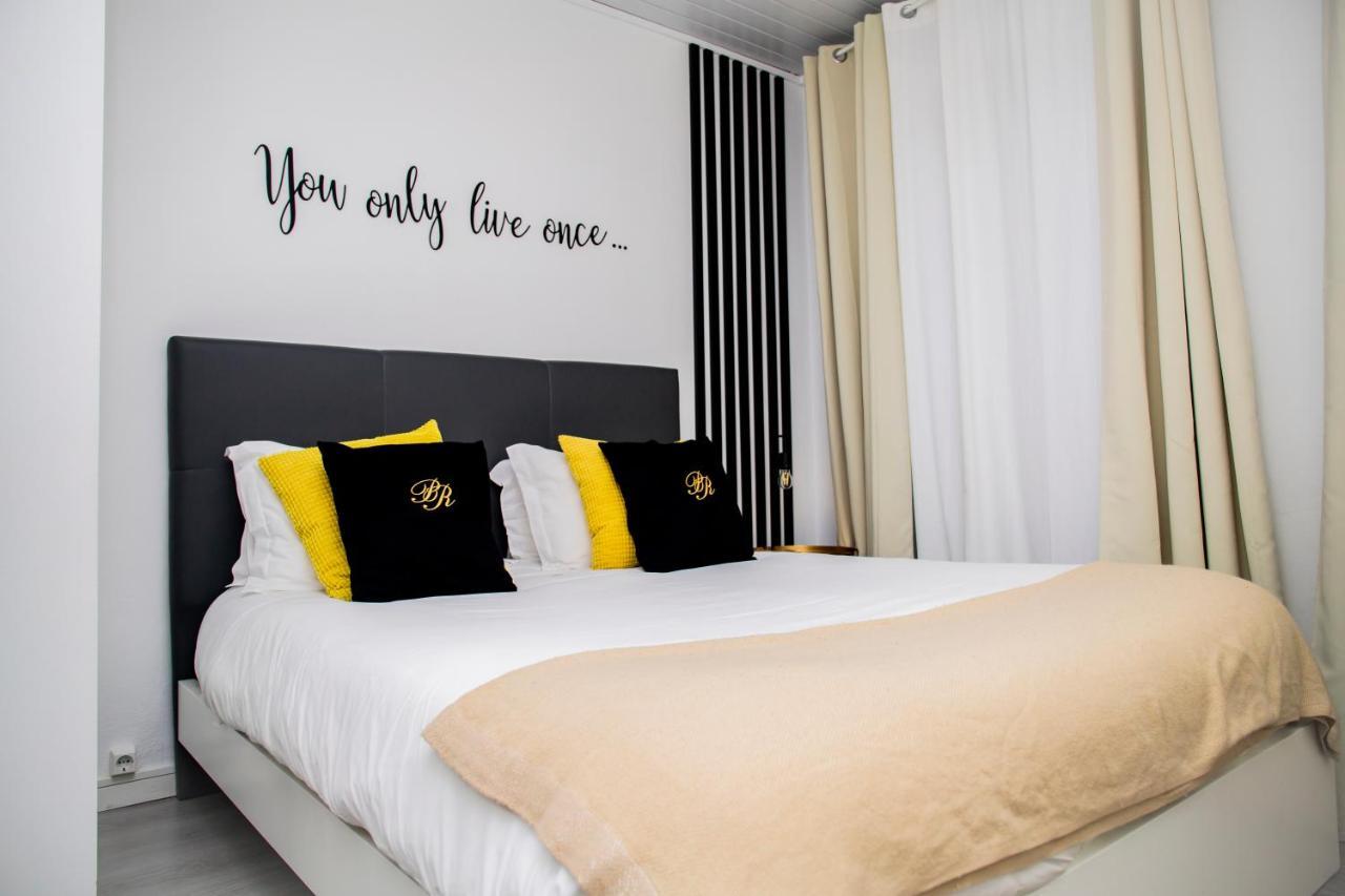 Posh Residences Guimarães Extérieur photo